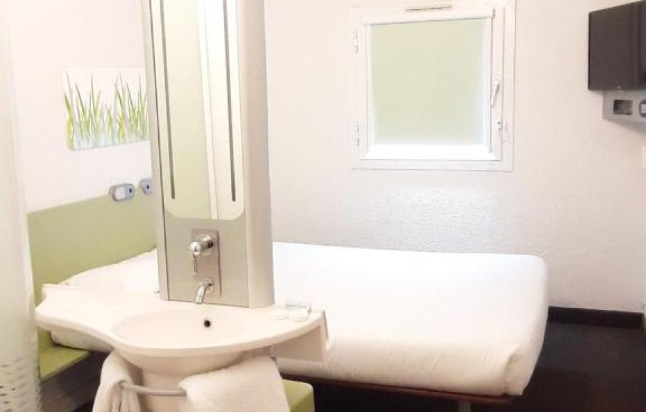 Standard Double Room ( Non Smoking)