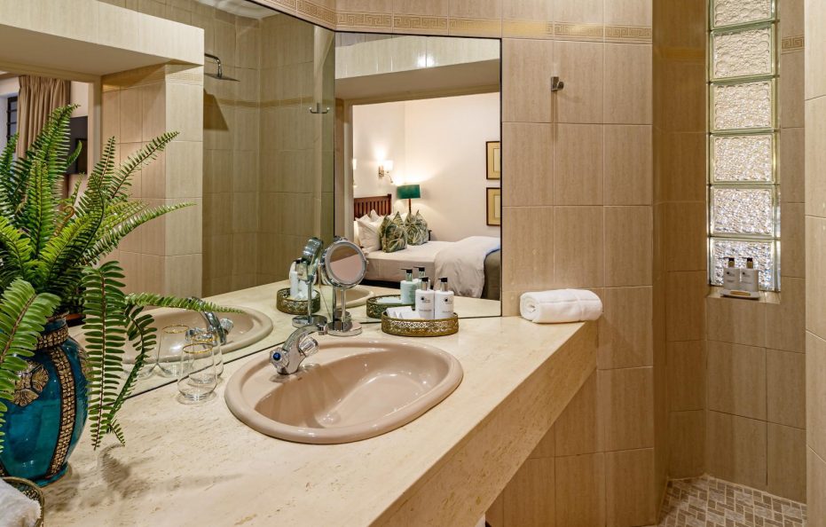 Christie’s Luxury Rooms