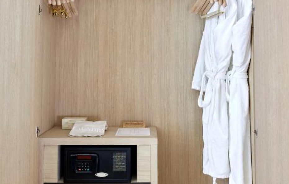 Premier Marina Table Mountain King / Queen Room