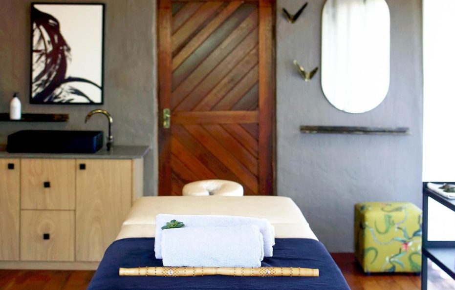 Madikwe Hills Private Game Lodge