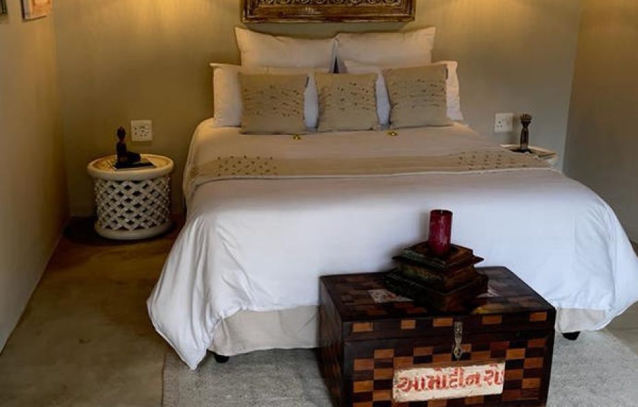 Wild Blue Honeymoon Cottage