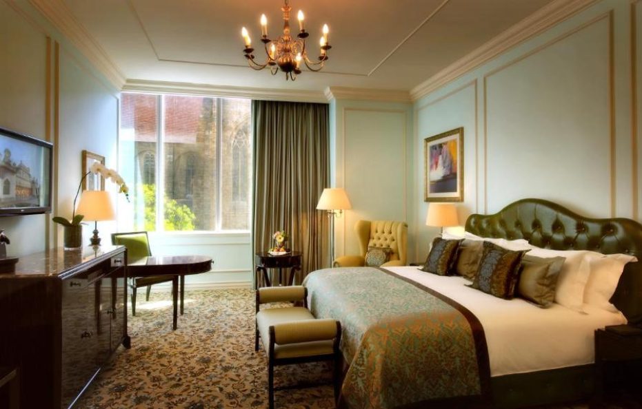 Luxury Heritage Room with Mountain View