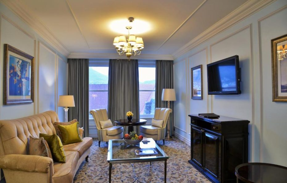 Heritage One Bedroom Suite