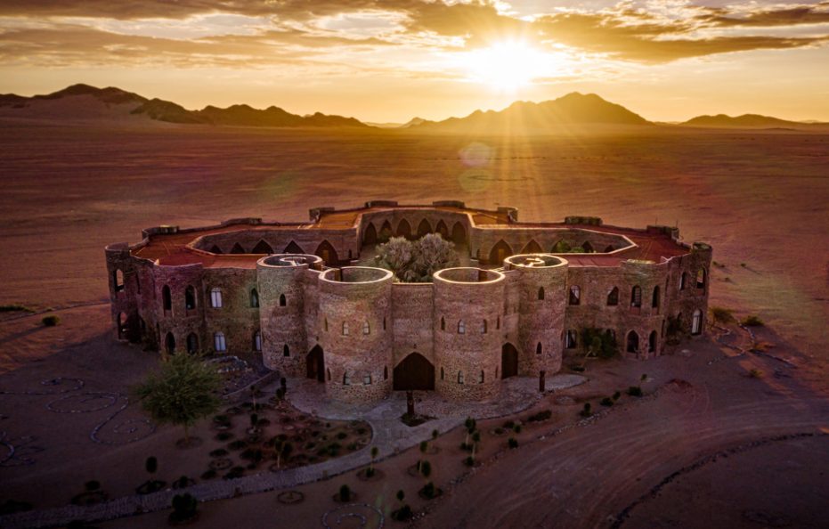 Le Mirage Resort & Spa
