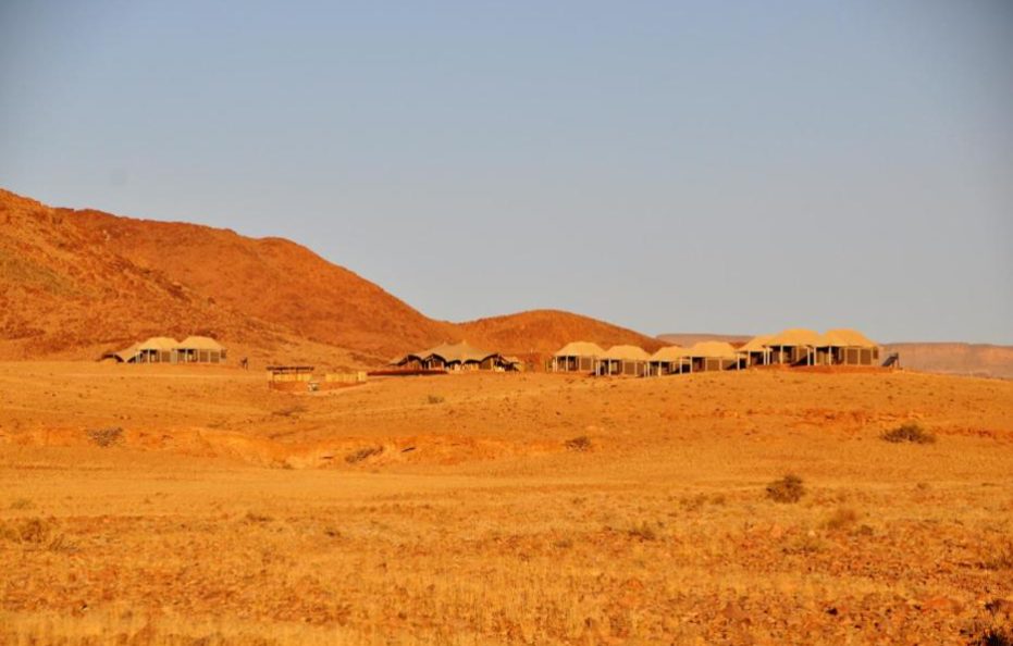 Desert Hills Glamping Camp