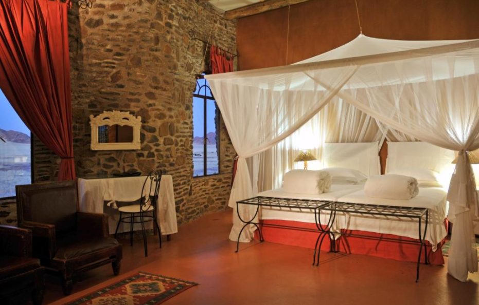 Le Mirage Camelthorn Rooms