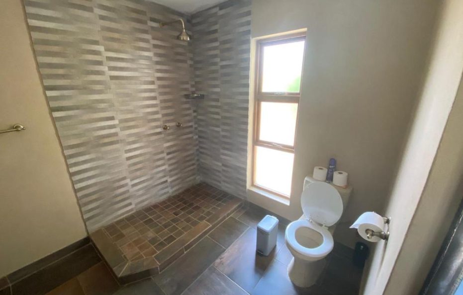 Luxury Suite with 2 Game Drives