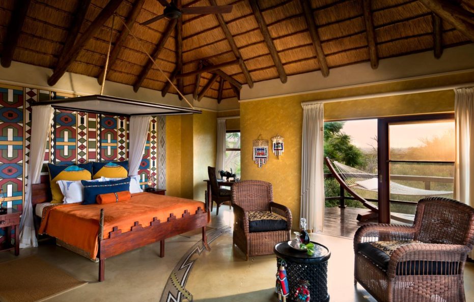 Ndebele King Suite – Makamu Private Game Lodge