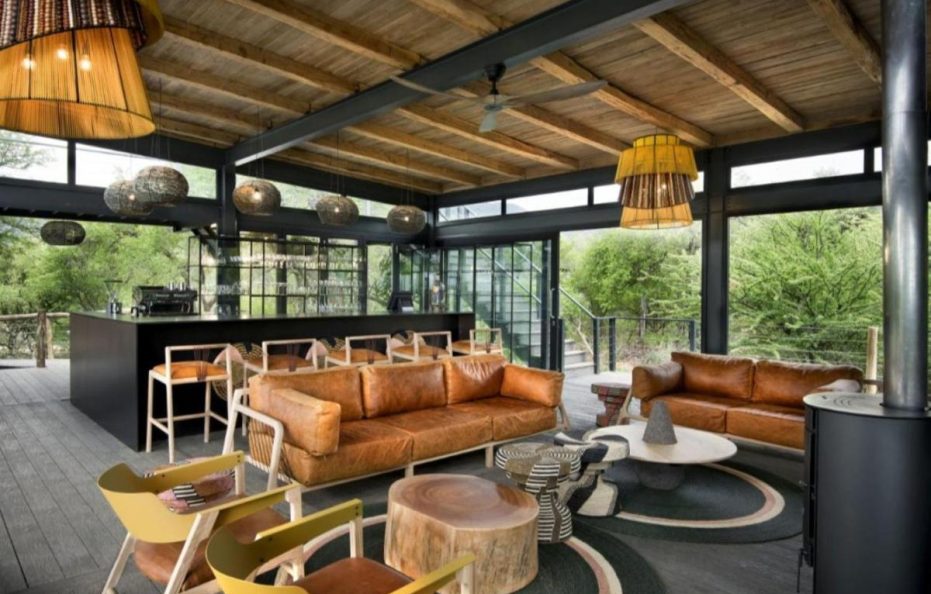 Mbazo Safari Lodge