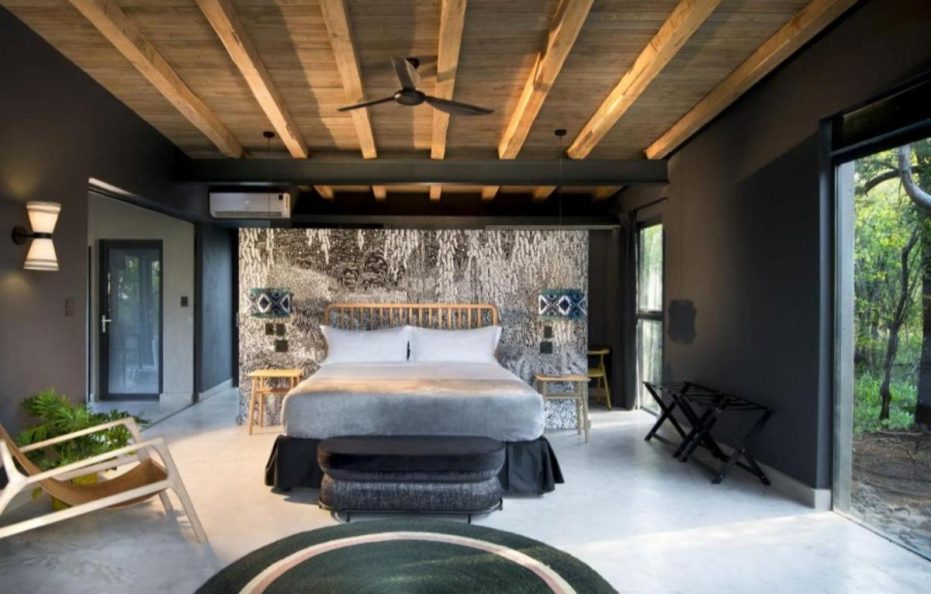 Mbazo Safari Lodge