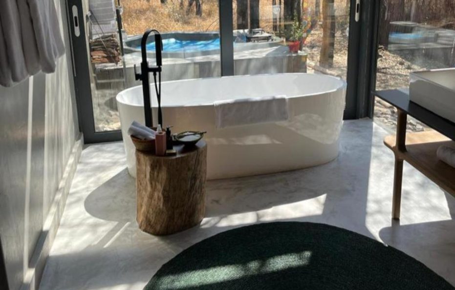 Mbazo Premier Suite