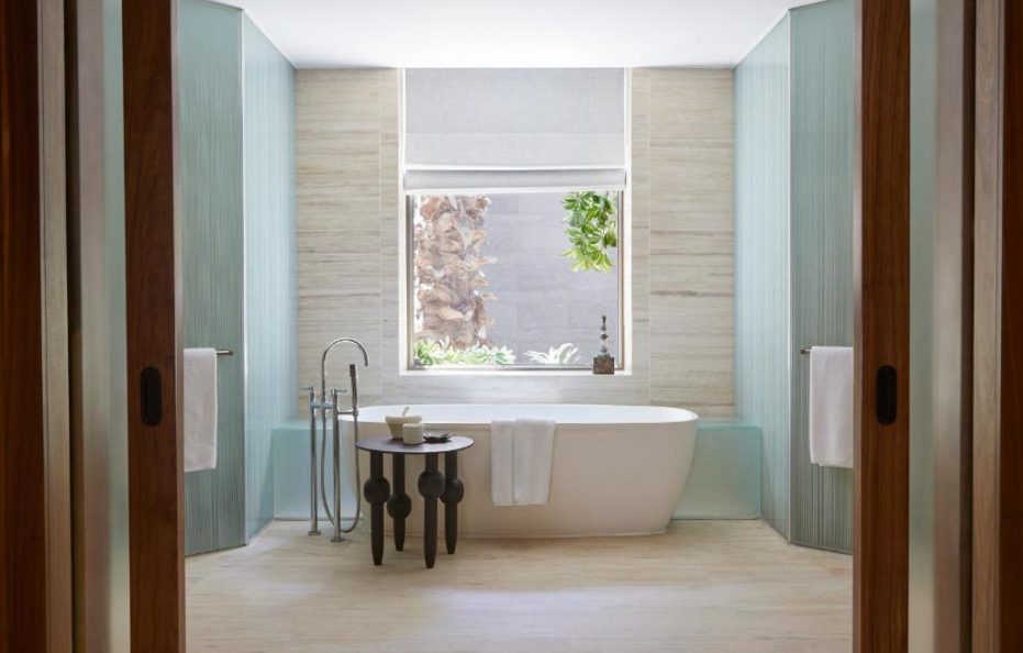 Island Superior King Room