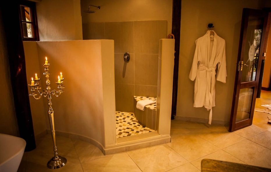 Amakhosi Honeymoon Suite