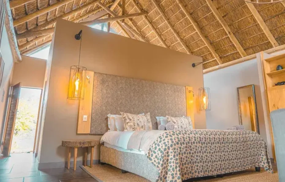 Black Rhino Luxury Suites