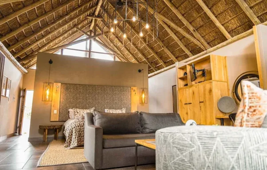 Black Rhino Luxury Suites