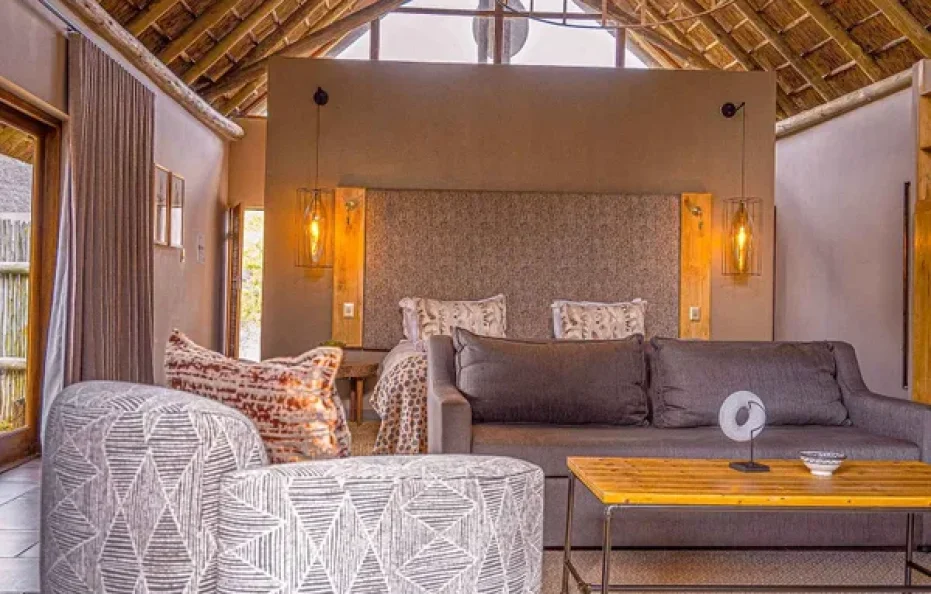 Black Rhino Luxury Suites