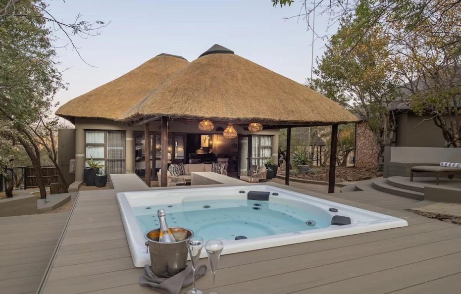 Ivory Tree Royal Pilane Suite