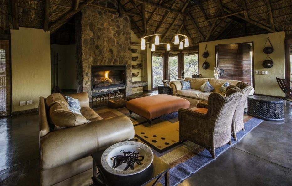 Tshwene Lodge