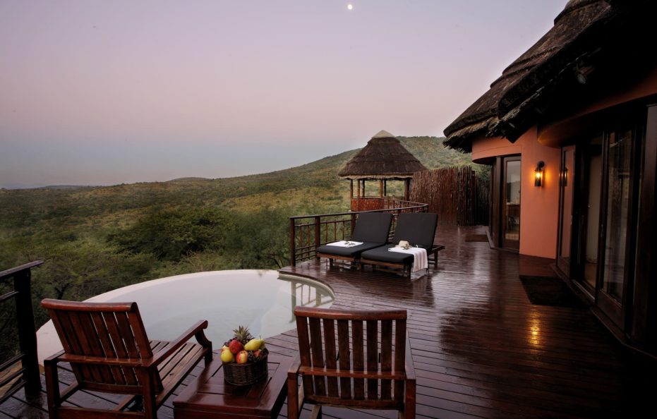 Thanda Safari Lodge