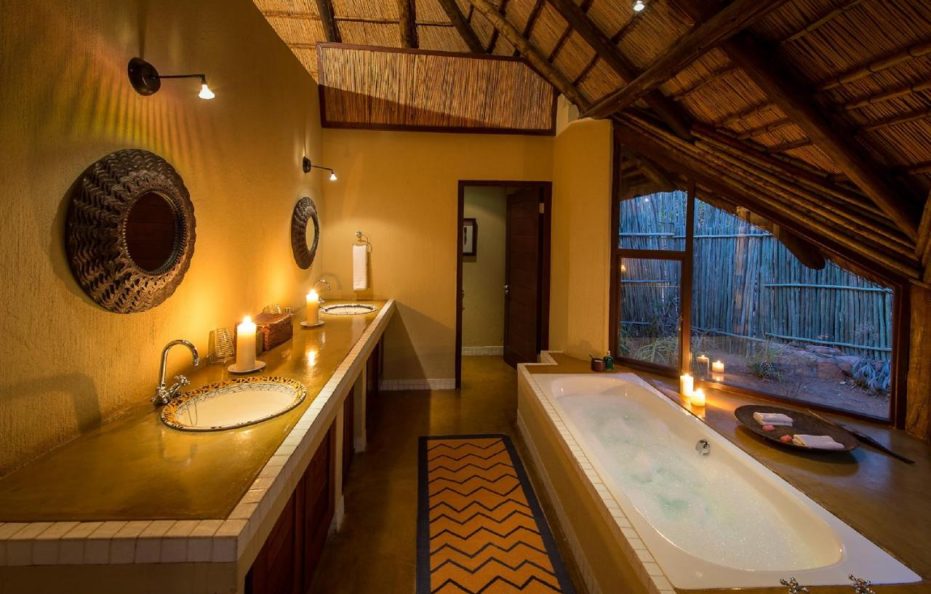 Tshwene Lodge