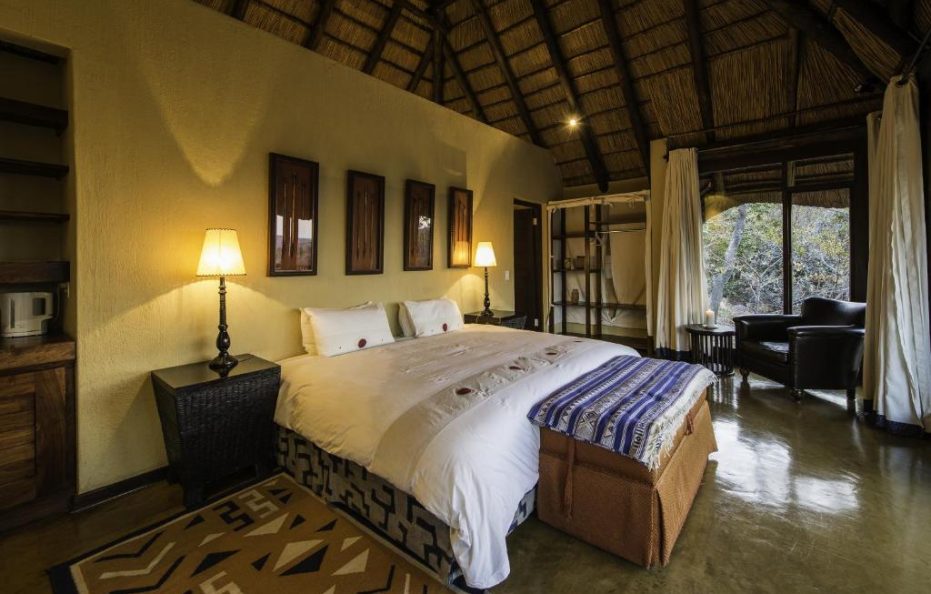Tshwene Suites
