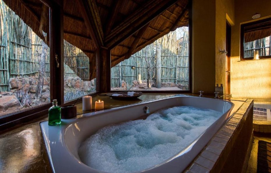 Tshwene Suites