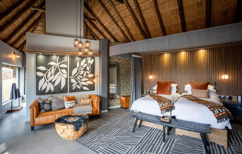 Tuningi Safari Lodge