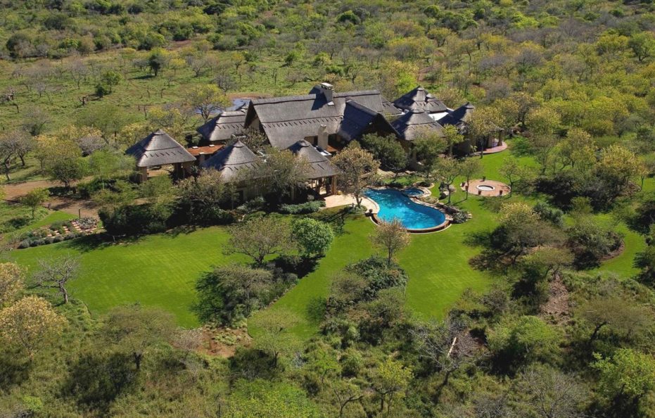 Thanda Safari Lodge
