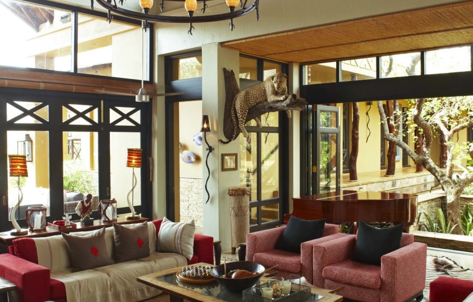 Thanda Safari Lodge