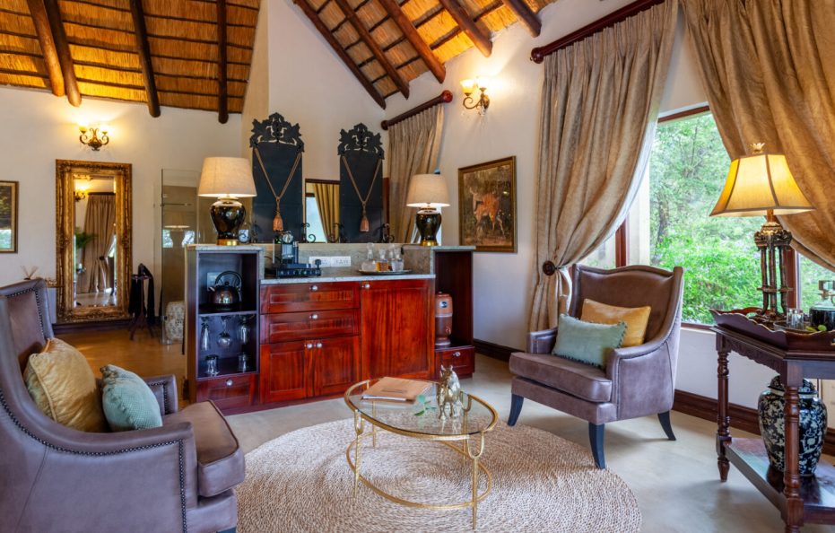 Kings Camp Honeymoon suite