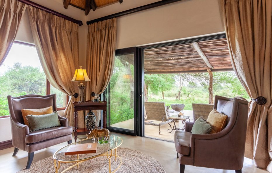 Kings Camp Honeymoon suite