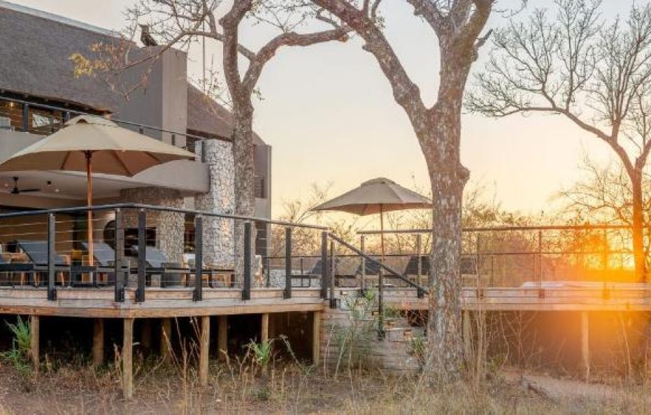 Elephant Point Xidulu Lodge