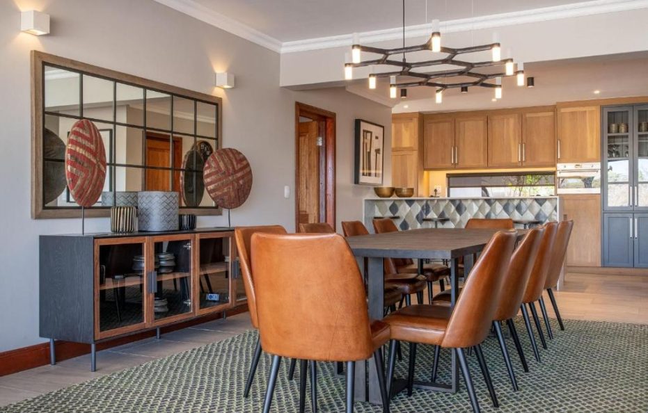 Elephant Point Xidulu Lodge