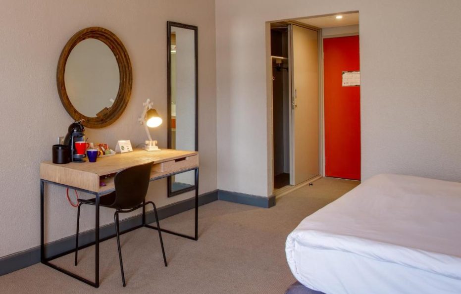 26° South Hotel Luxury Room