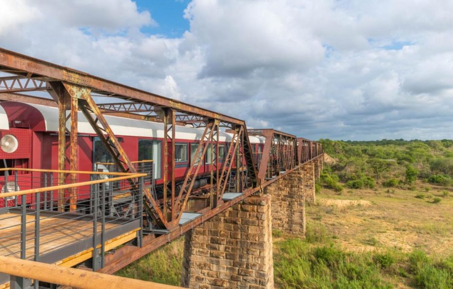 Train on The Bridge and Garden Suites – Kruger Shalati