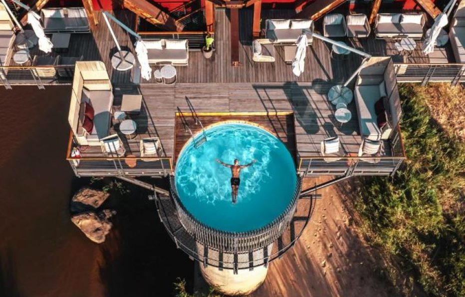 Train on The Bridge and Garden Suites – Kruger Shalati