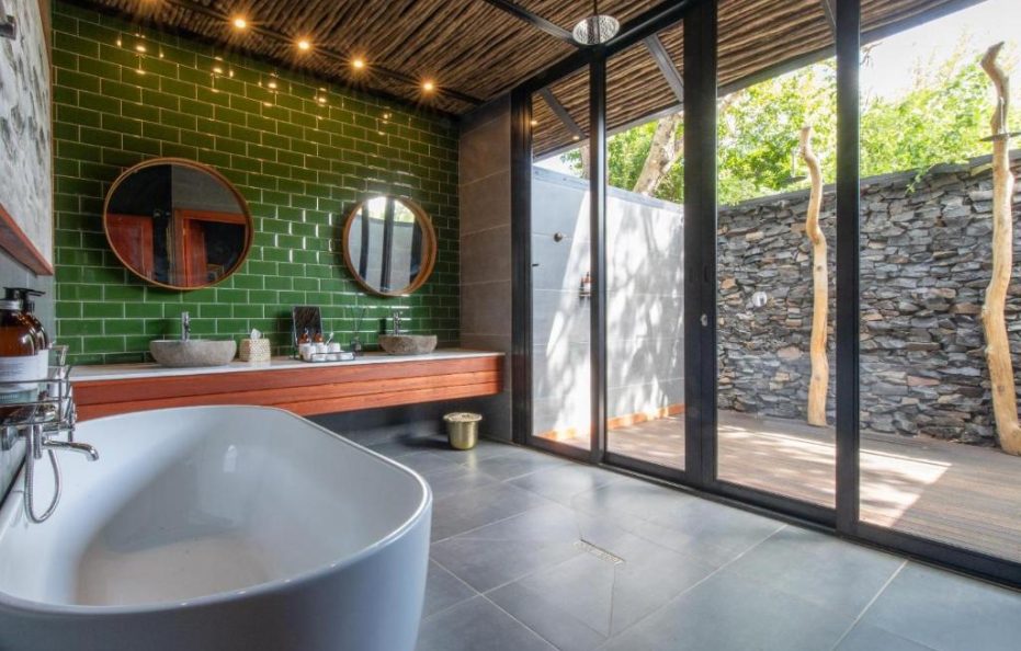 Mukwa River Island Suite