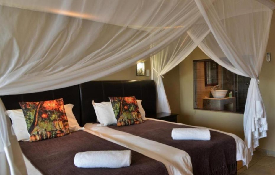 Mjejane River Lodge Deluxe Room