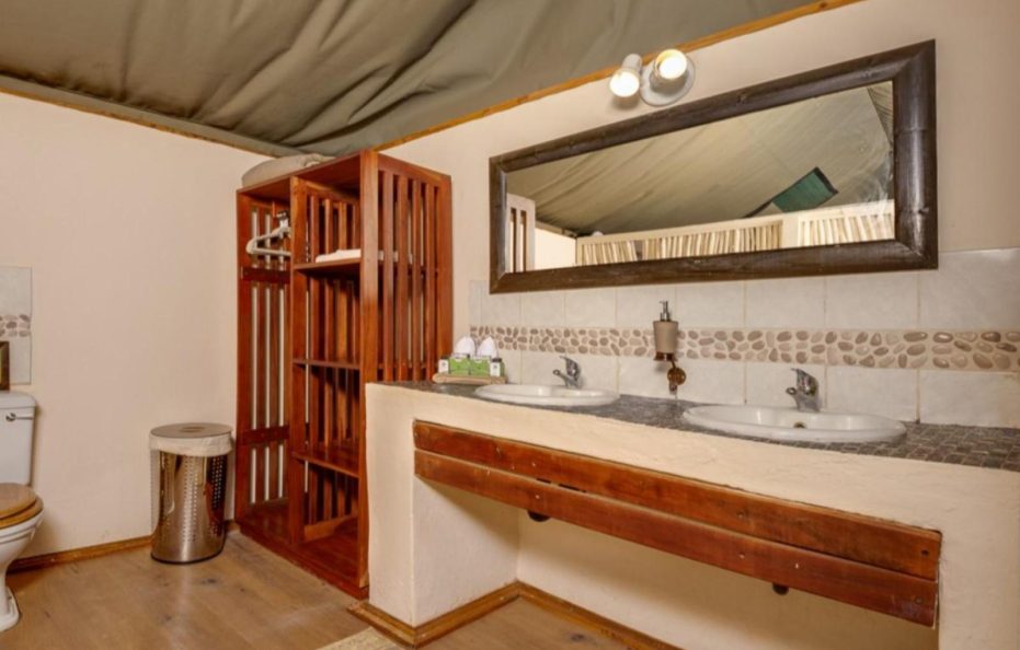Elephant Valley Lodge Valley Tent