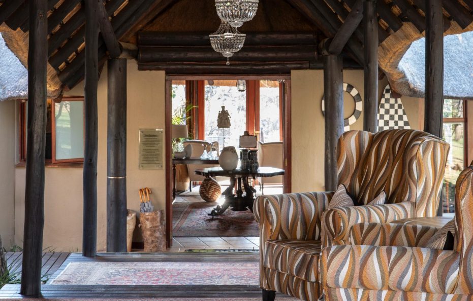 Ndlovu Safari Lodge