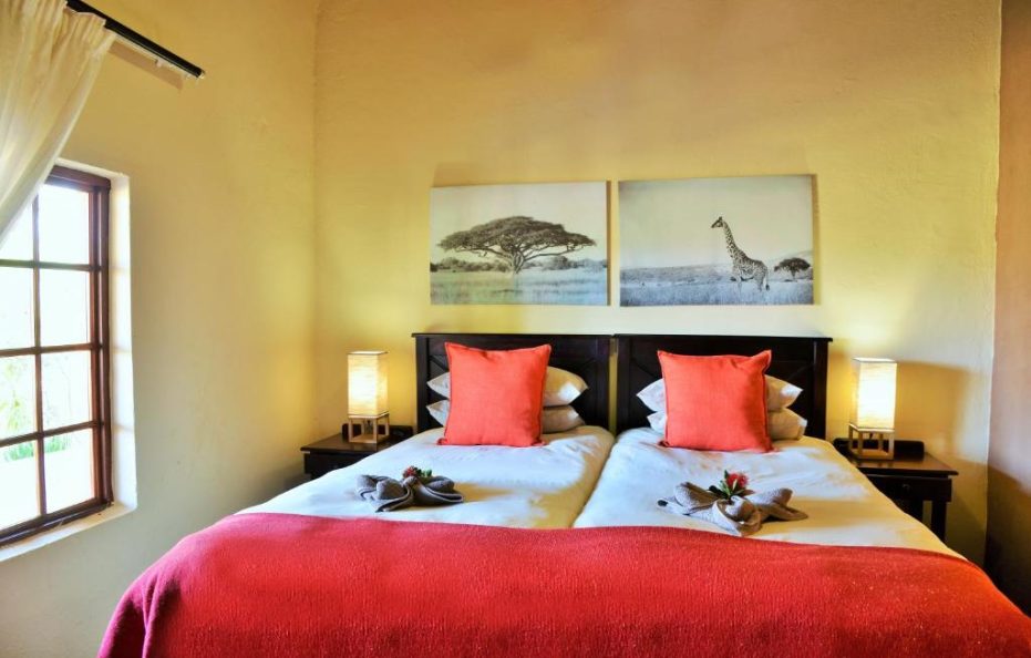 Kololo 4 Sleeper Chalet