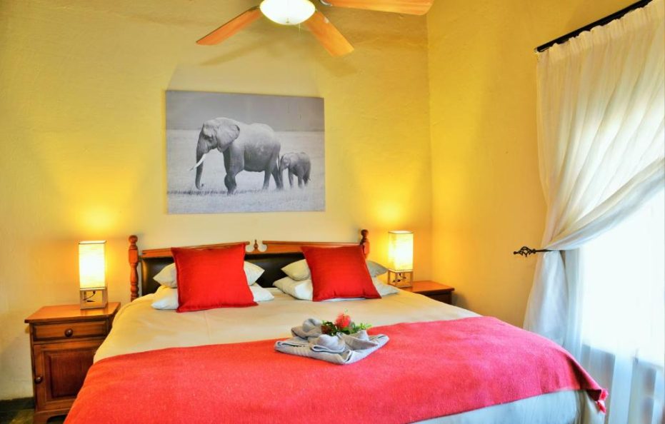 Kololo 4 Sleeper Chalet