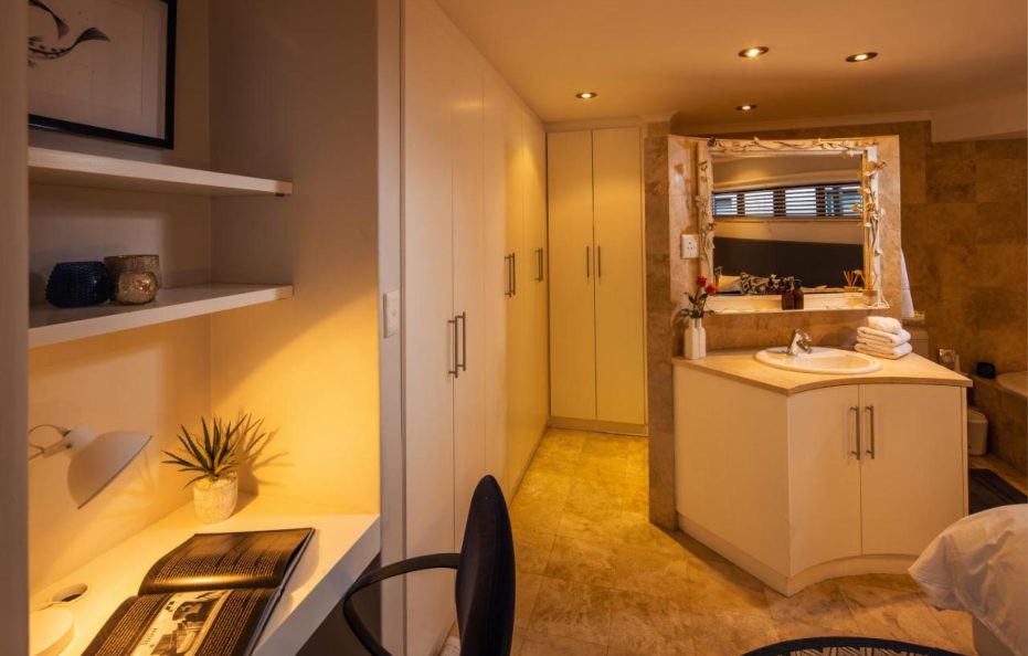 22 Eikehoff Apartment by Raw Africa Boutique