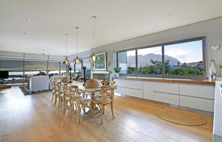 Pringle Bay Villa by Raw Africa Boutique Collection