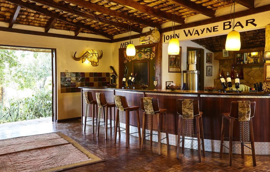 Hatari Lodge
