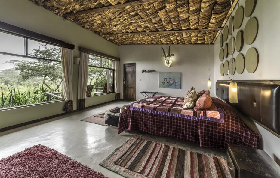 Hatari Lodge Deluxe Rooms