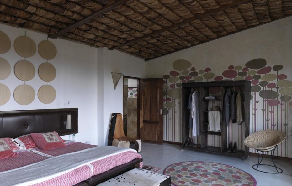 Hatari Lodge Deluxe Rooms