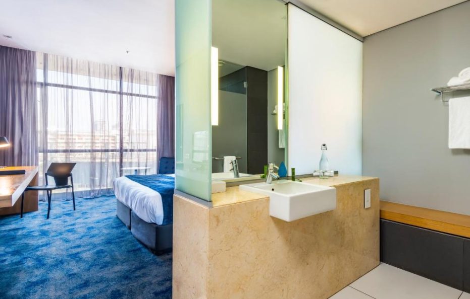 aha Gateway Hotel Junior Suite