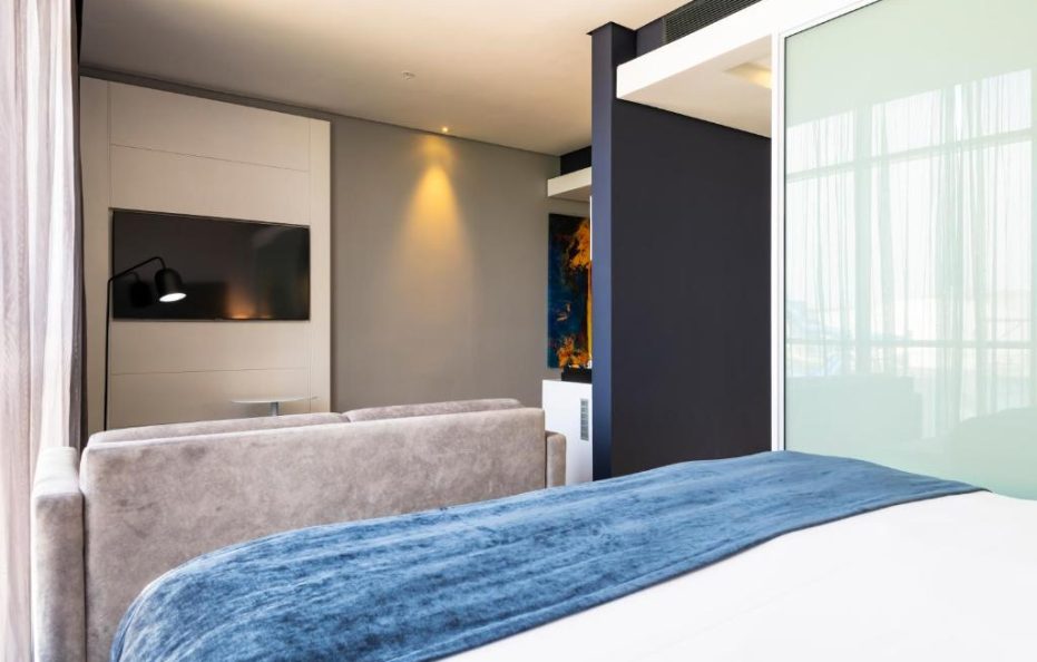 aha Gateway Hotel Junior Suite