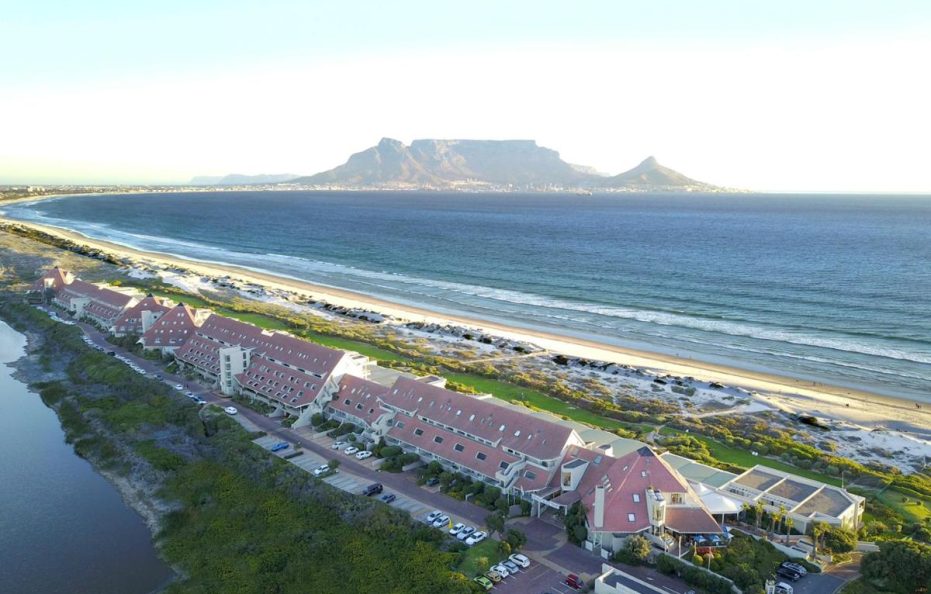 Dolphin Beach Hotel